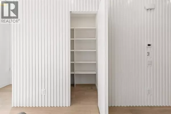 Calgary, AB T2T2T3,1904 48 Avenue SW