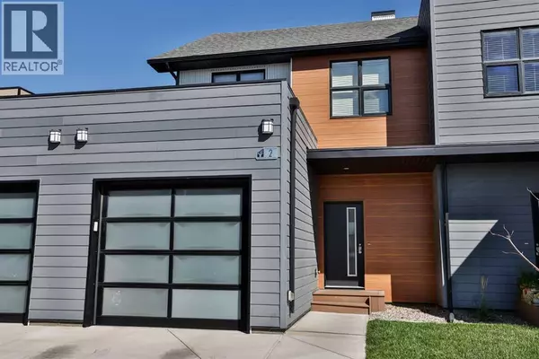 2, 77 Aquitania Circle W, Lethbridge, AB T1J5M5