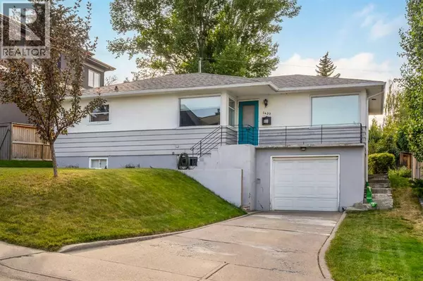Calgary, AB T3C1H5,1437 23 Street SW