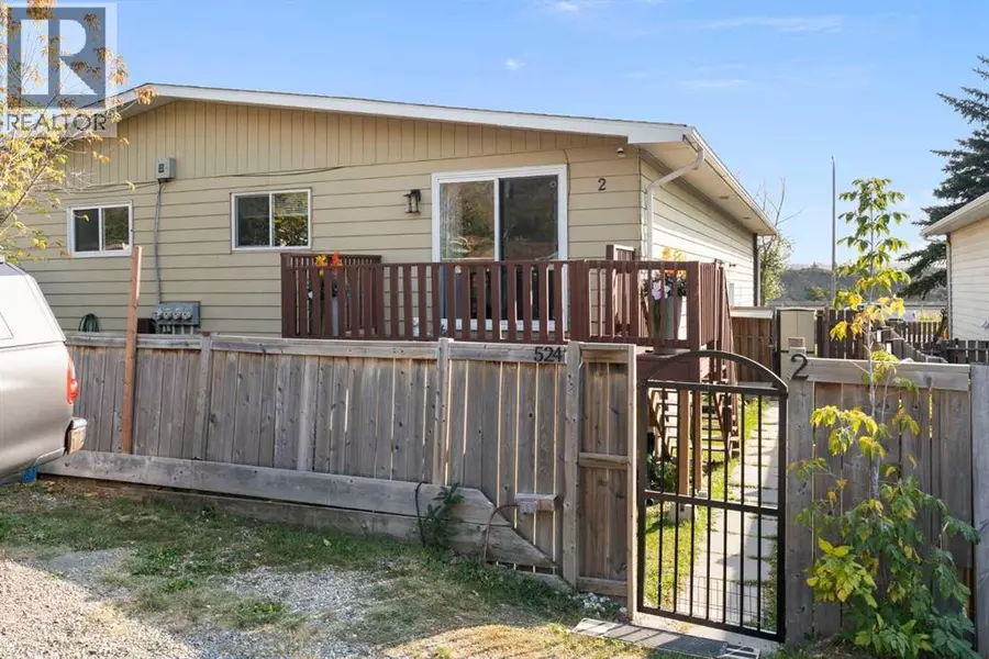 2, 524 First Street E, Cochrane, AB T4C1C6