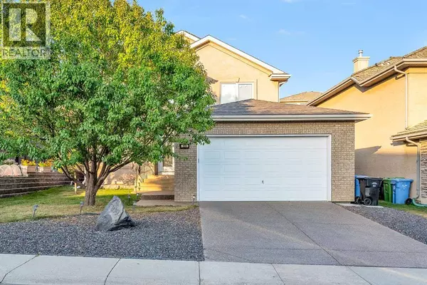 Calgary, AB T3G4M2,109 Royal Crest Terrace NW