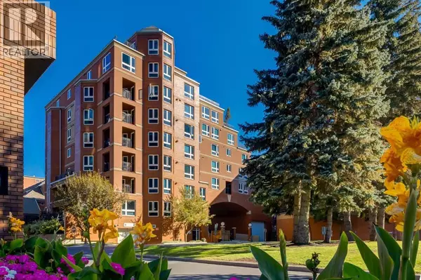 Calgary, AB T2P4X2,8704, 400 Eau Claire Avenue SW