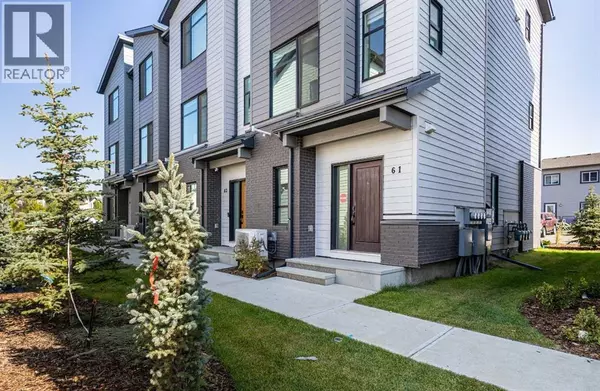 61, 903 Mahogany Boulevard SE, Calgary, AB T3M3W9