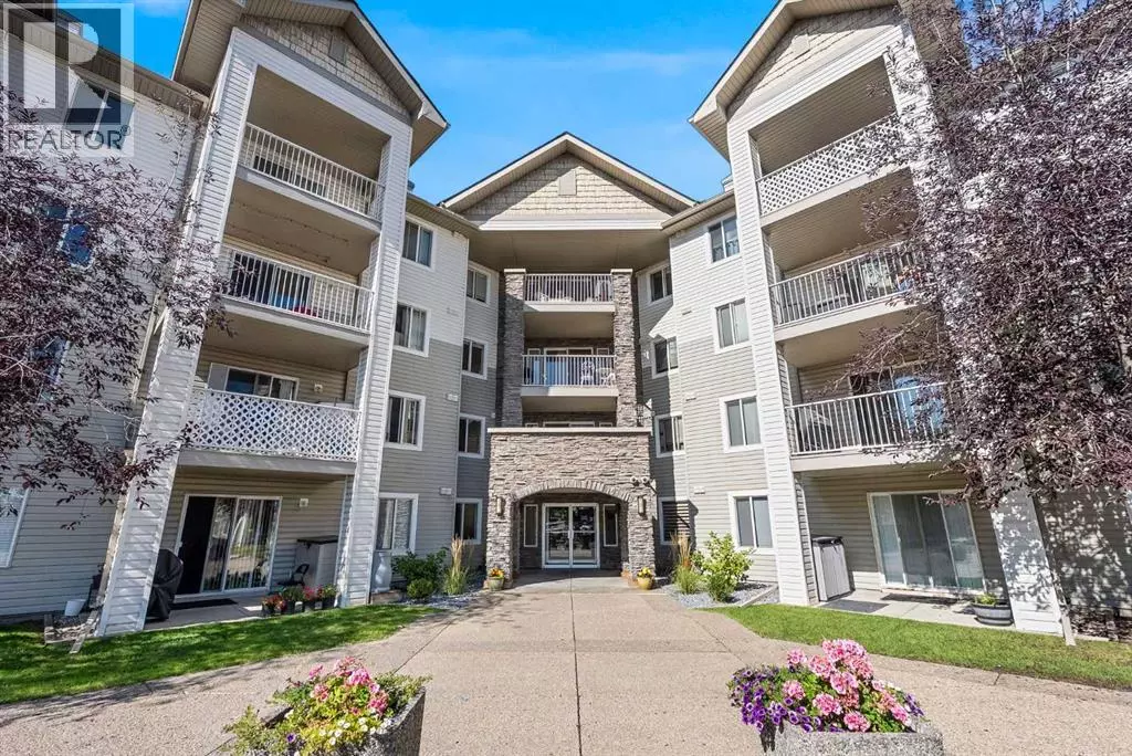 Calgary, AB T2Y4J1,210, 2000 Somervale Court SW