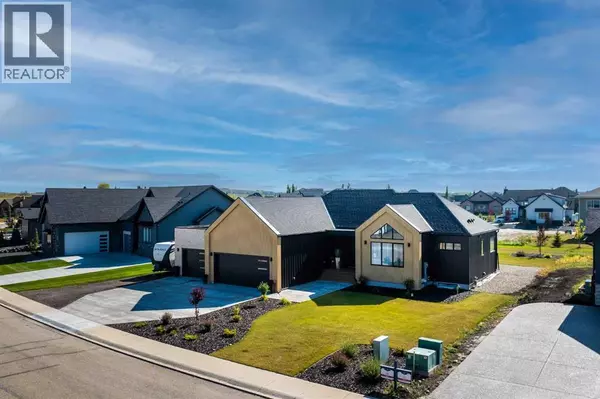 19 Monterra Way, Rural Rocky View County, AB T4C0G9
