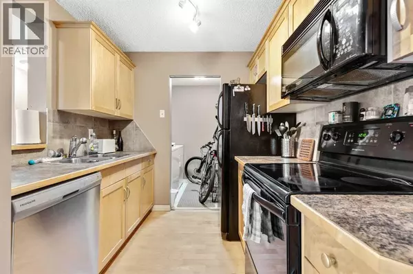 Calgary, AB T2W5H1,2211, 13045 6 Street SW