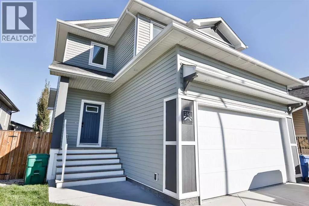 Lethbridge, AB T1H7G4,245 Agnes Short Place N