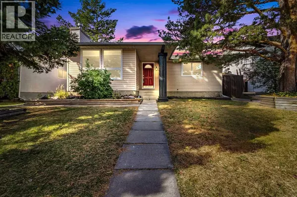 968 Bracewood Rise SW, Calgary, AB T2W3C9