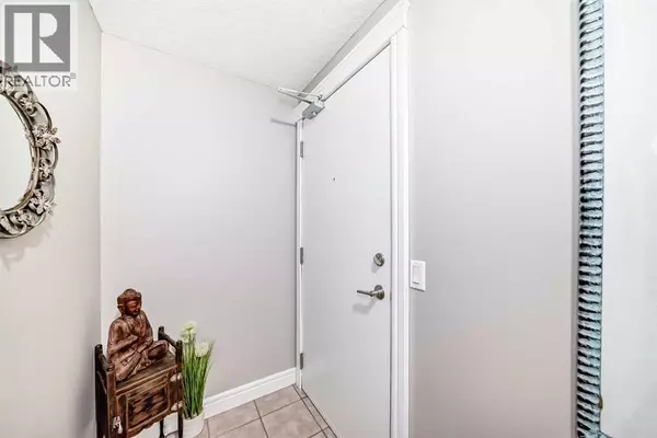 Calgary, AB T2T2E1,304, 2010 35 Avenue SW