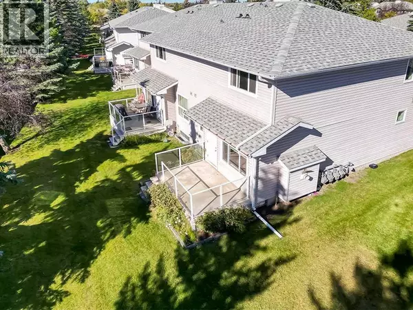 Calgary, AB T1Y7B7,100 Catalina Circle NE