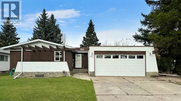 9832 81 Avenue, Grande Prairie, AB T8V3T1