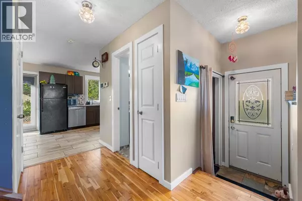 Calgary, AB T2A5S6,62 Fonda Crescent SE