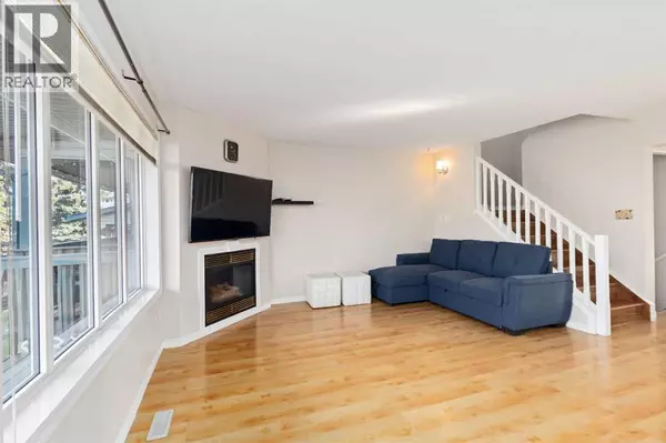 Fort Mcmurray, AB T9H5C9,248 Sitka Drive