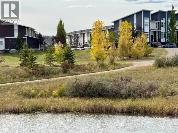 10 Walden Lane SE, Calgary, AB T2X2A7