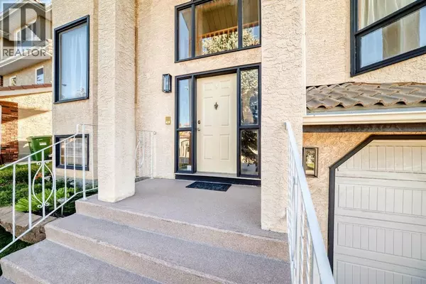 Calgary, AB T3A4V1,142 Edgeview Road NW