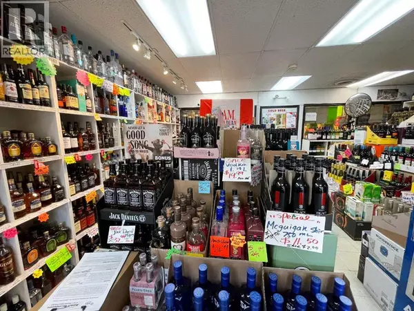 Calgary, AB T2E2V8,123, 123 Centre Street NE