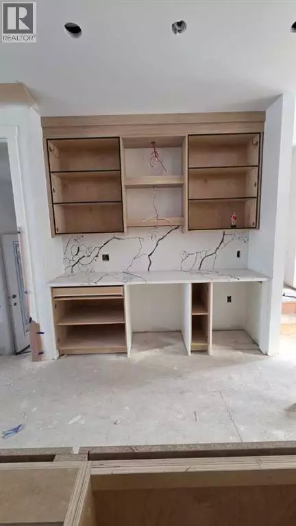 Calgary, AB T3B1R7,8716 34 Avenue NW