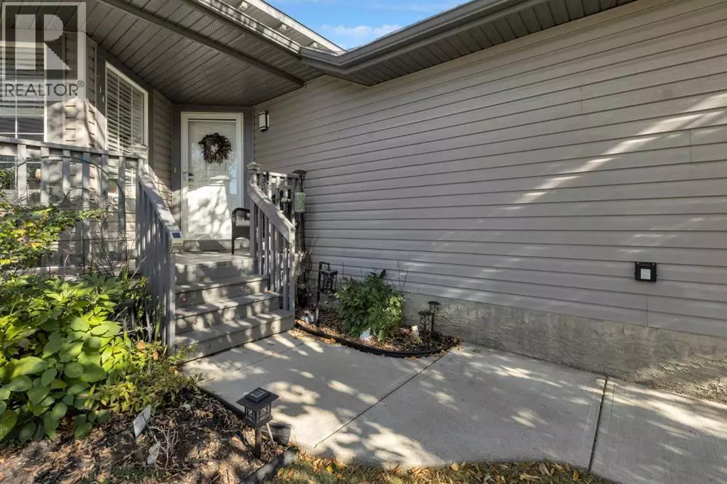 Airdrie, AB T4B2Z6,266 Canals Circle SW