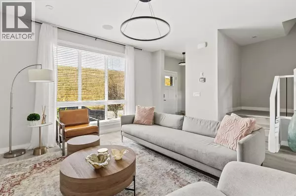 Calgary, AB T3H6C7,3048 85 Street SW