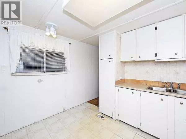 Calgary, AB T3B5M7,78, 3223 83 Street NW