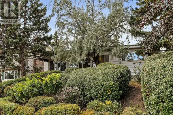 Calgary, AB T2W1A9,10623 Bradbury Drive SW