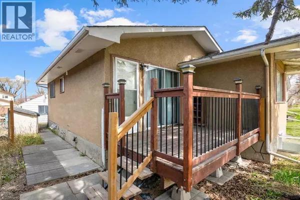 Calgary, AB T2B0H7,3431 30A Avenue SE