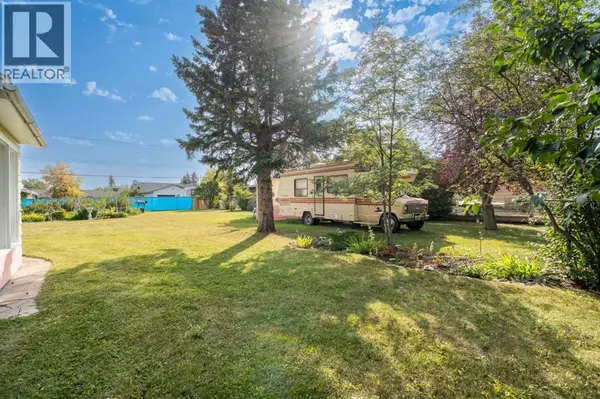 Sylvan Lake, AB T4S1L2,4517 & 4513 46 Street