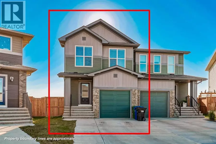170 Carringvue Park NW, Calgary, AB T3P1L1