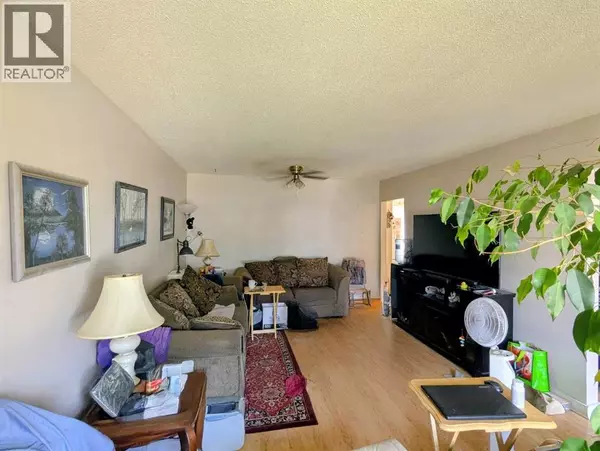 Red Deer, AB T4N5A2,14 Oreston Close