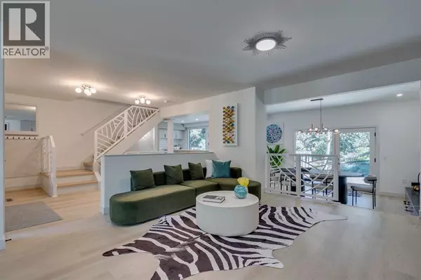 Calgary, AB T2W5M9,108 Canova Place SW