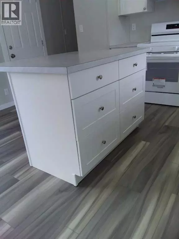 Calgary, AB T2A0W6,57, 6220 17 Avenue SE