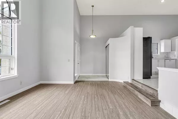 Calgary, AB T1Y6W3,134 Laguna Circle NE