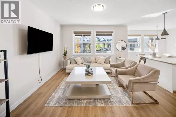 Airdrie, AB T3B3Y6,204, 201 Cooperswood Green SW