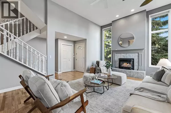 Calgary, AB T3A2B4,15, 5400 Dalhousie Drive NW