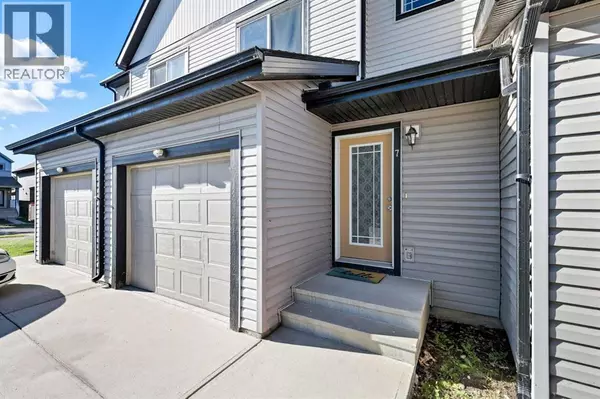 Calgary, AB T2Z1G6,7 Copperpond Landing SE