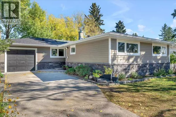 74 Walnut Drive SW, Calgary, AB T3C3H3