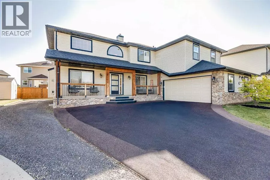 127 Canoe Place SW, Airdrie, AB T4B2L5