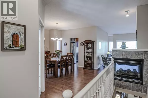 Calgary, AB T2Y4C6,78 Shannon Estates Terrace SW