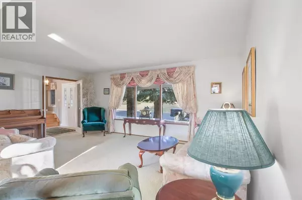Red Deer, AB T4R1A4,29 Allan Close