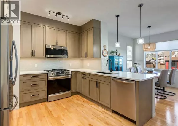 24 Silverado Saddle Court SW, Calgary, AB T2X0J1