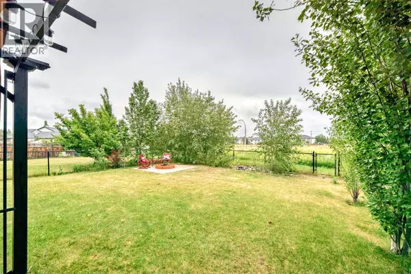 206 Tuscany Ravine Close NW, Calgary, AB T3L2X4