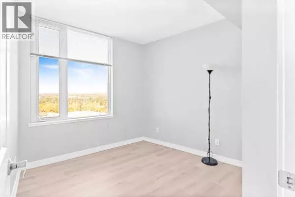 Calgary, AB T2L2J9,907, 3830 Brentwood Road NW