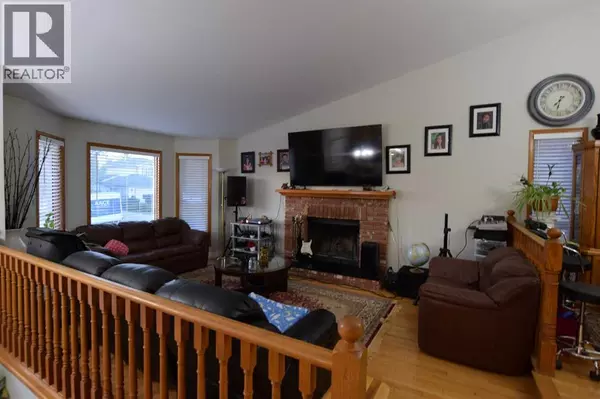 Calgary, AB T2Z1Z5,94 Douglas Woods Close SE