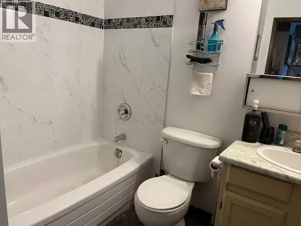 Calgary, AB t2t3t6,2410 14 Street SW
