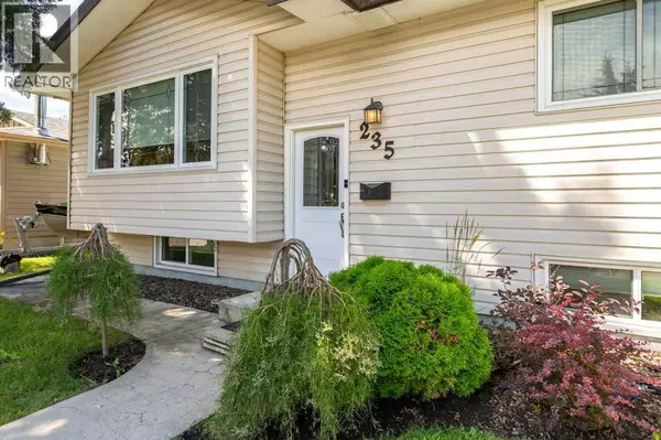 235 Allan Crescent SE, Calgary, AB T2J0T3