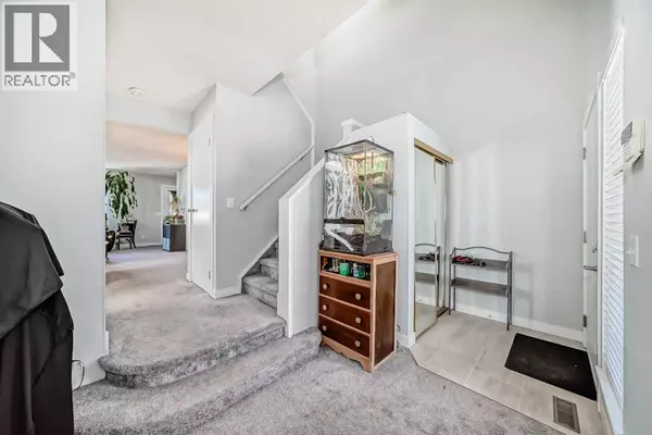 Calgary, AB T1Y6T8,3315 Catalina Boulevard NE