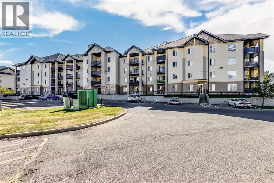 7308, 304 Mackenzie Way SW, Airdrie, AB T4B3H7