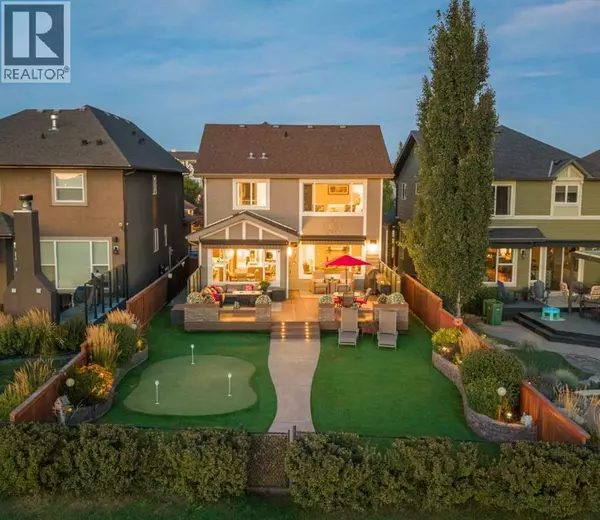 35 Cranarch Terrace SE, Calgary, AB T3M1Z1