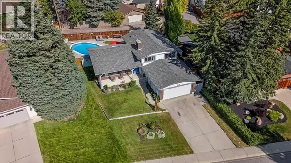 Calgary, AB T2J3T5,206 Lake Fraser Place SE