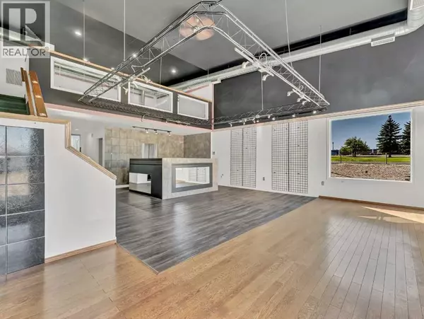 Medicine Hat, AB T1B3R2,8, 3295 Dunmore Road SE